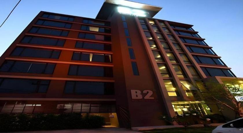 B2 Black Business And Budget Hotel Τσιάνγκ Μάι Εξωτερικό φωτογραφία