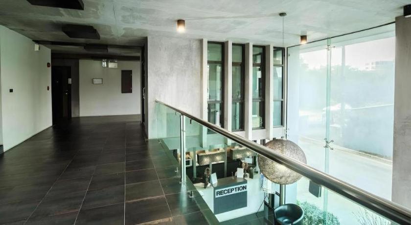 B2 Black Business And Budget Hotel Τσιάνγκ Μάι Εξωτερικό φωτογραφία