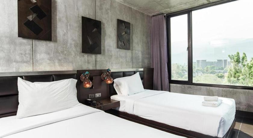B2 Black Business And Budget Hotel Τσιάνγκ Μάι Εξωτερικό φωτογραφία